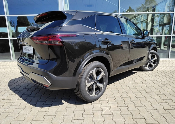 Nissan Qashqai cena 123900 przebieg: 10, rok produkcji 2022 z Pleszew małe 172
